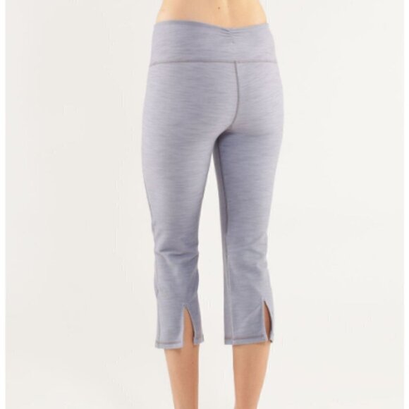 Lululemon Gather and Crow Fossil White Slub Crop - Picture 2 of 10
